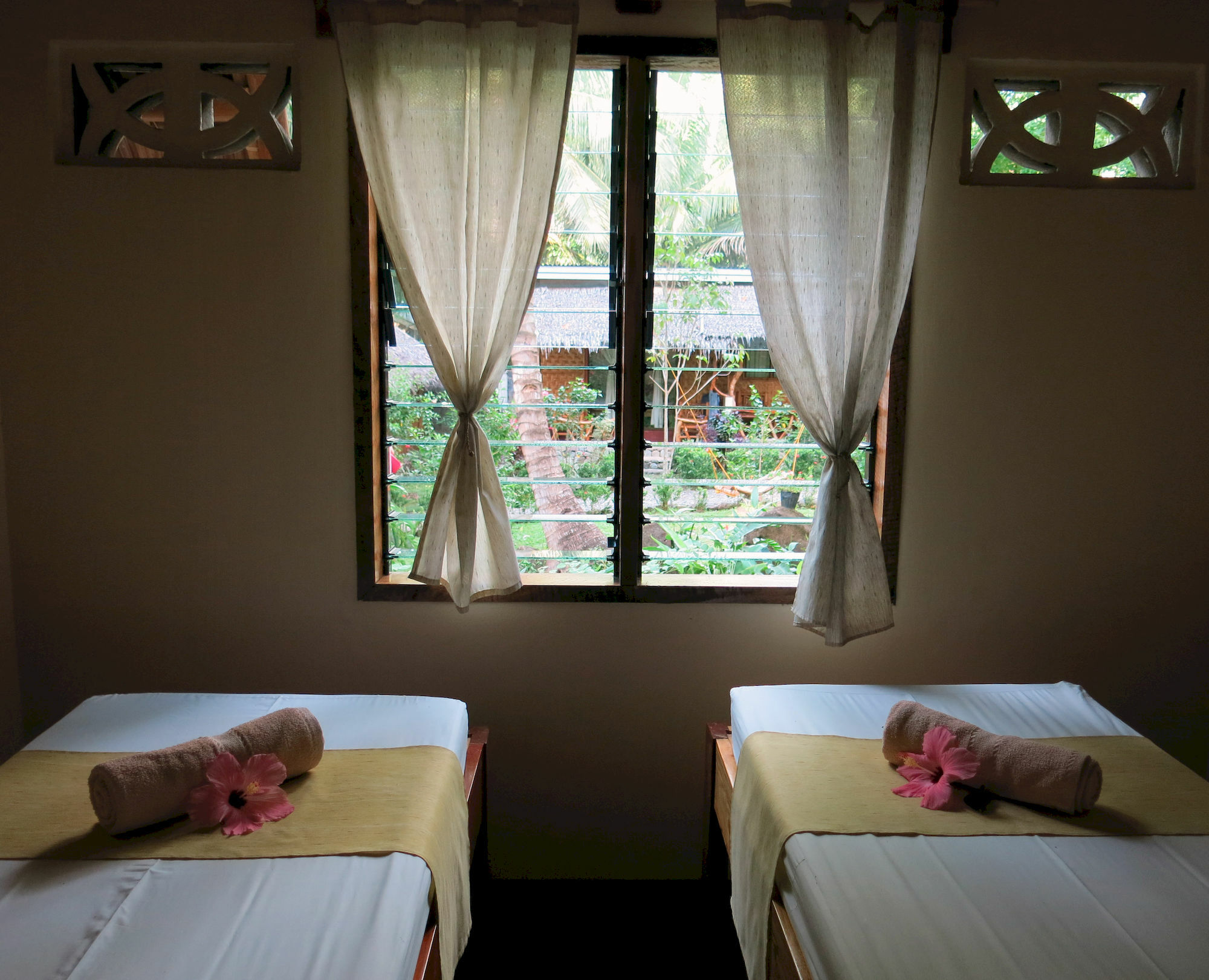 Camiguin Volcan Beach Eco Retreat & Dive Resort Mambajao Exterior foto