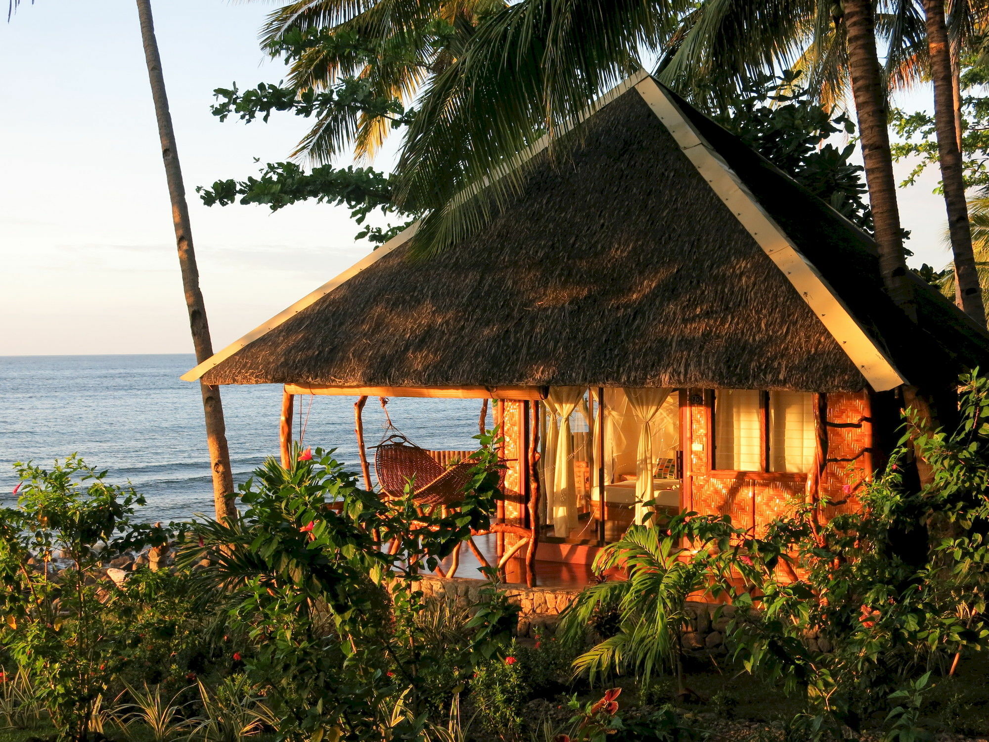 Camiguin Volcan Beach Eco Retreat & Dive Resort Mambajao Exterior foto